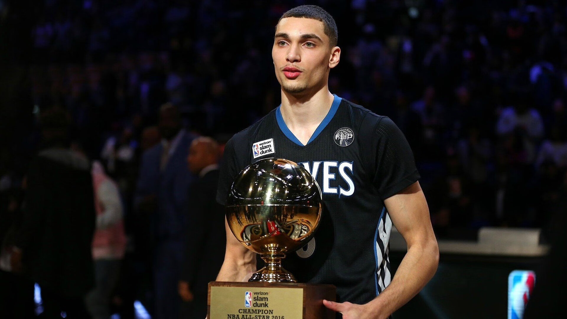 拉恩:全黑队外线的致命武器,突破后精准的配合总能创造得分机会