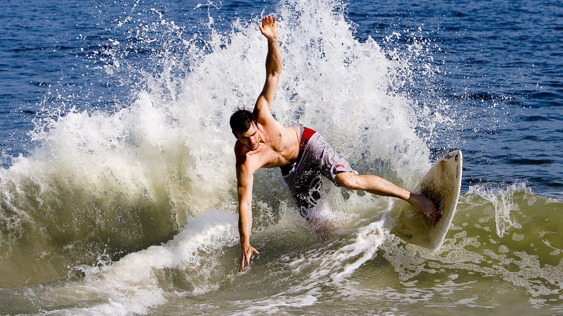 九游下载官网-希腊女子水球快攻战术奏效，奥运会希腊水球